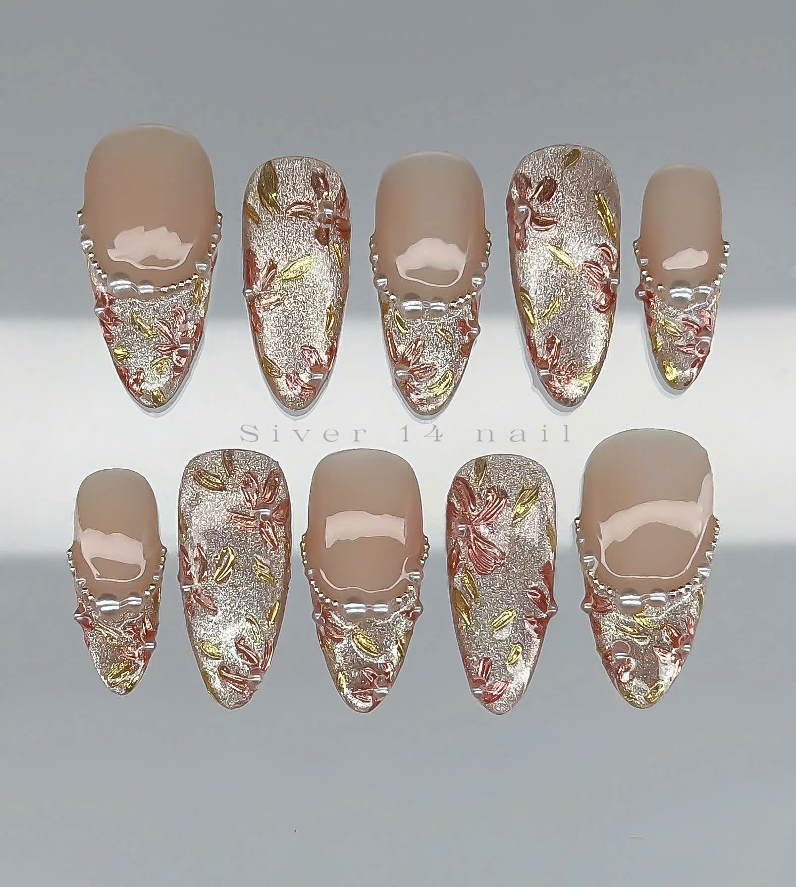 Champagne Bloom Cat-Eye (164)