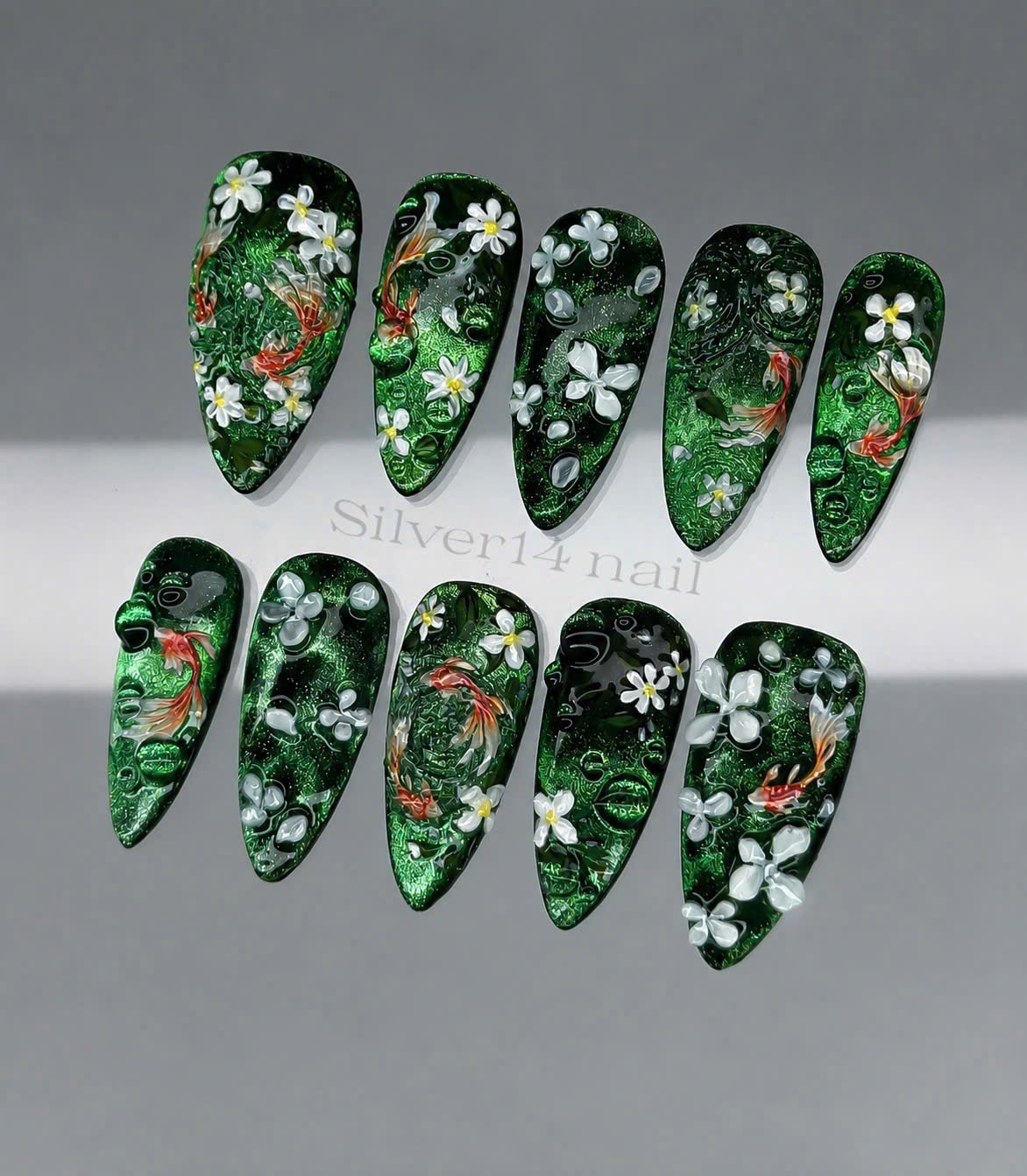 Koi Emerald Garden (210)